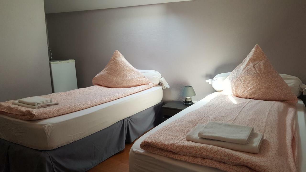 Le Relais Bleu Hotel Le Blanc-Mesnil Eksteriør billede